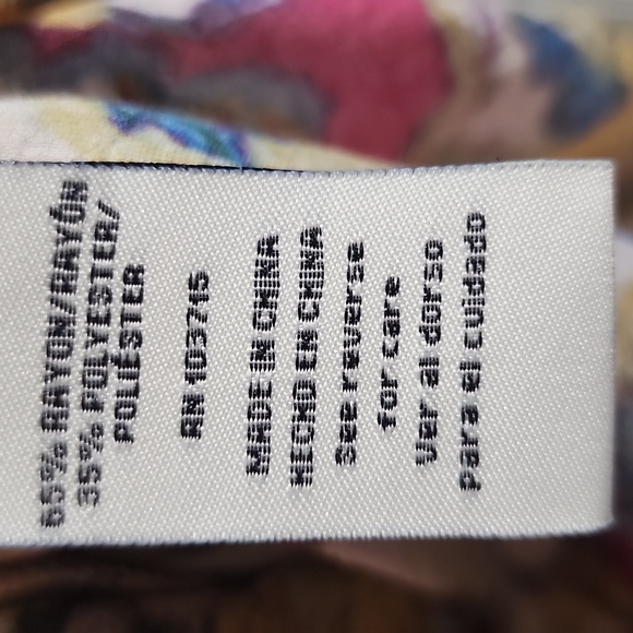 Zac & Rachel XL Watercolor Boho Blouse With Sleeve Ruffles - Picture 5 of 8